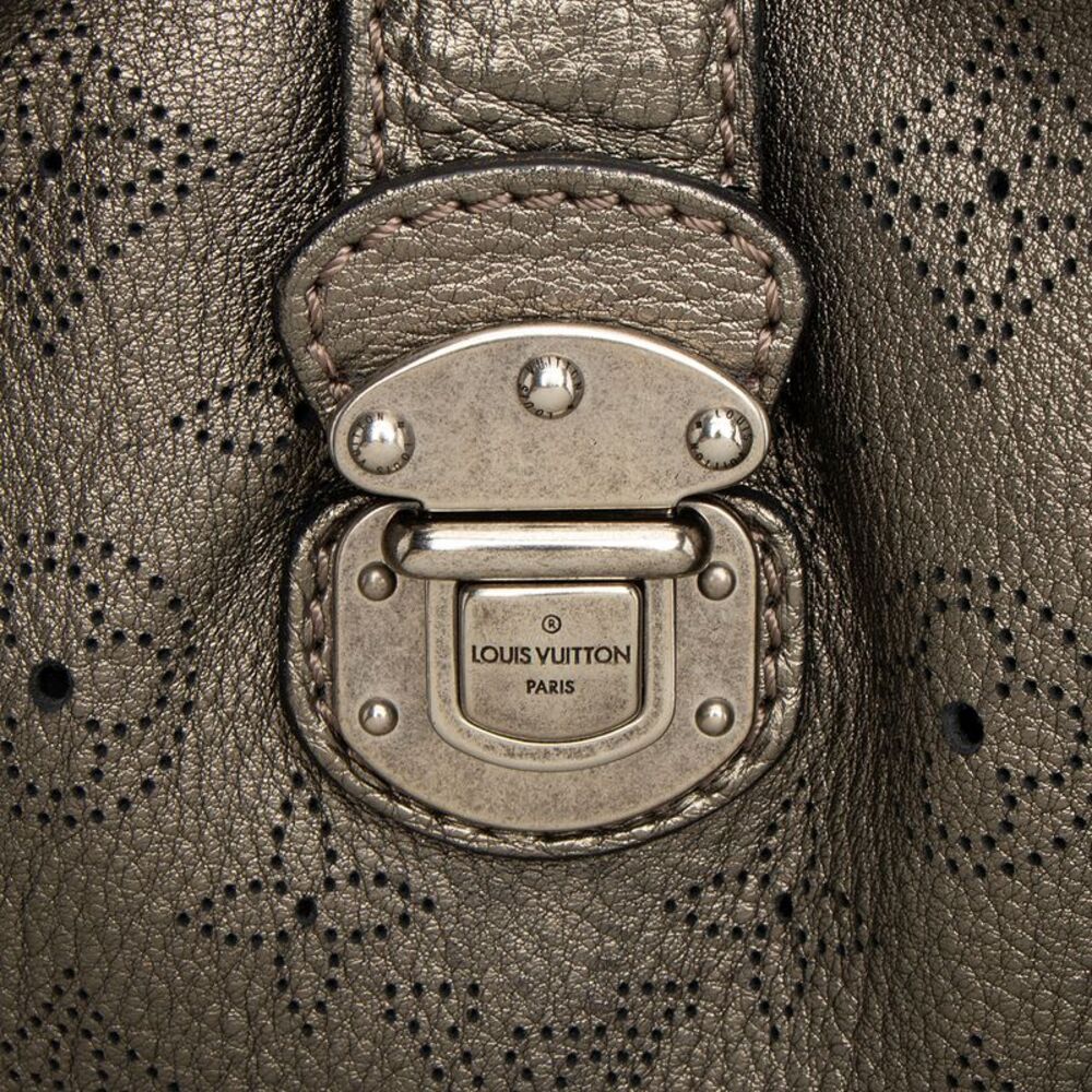 Louis Vuitton Metallic Mahina Leather XL Hobo - Picture 9 of 15